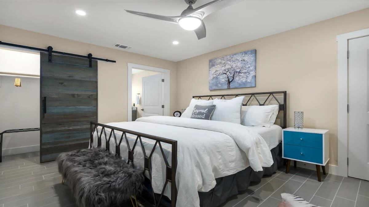Blumenhaus Sleeps 6 Full Kitchen Plus Hot Tub Fredericksburg Eksteriør billede